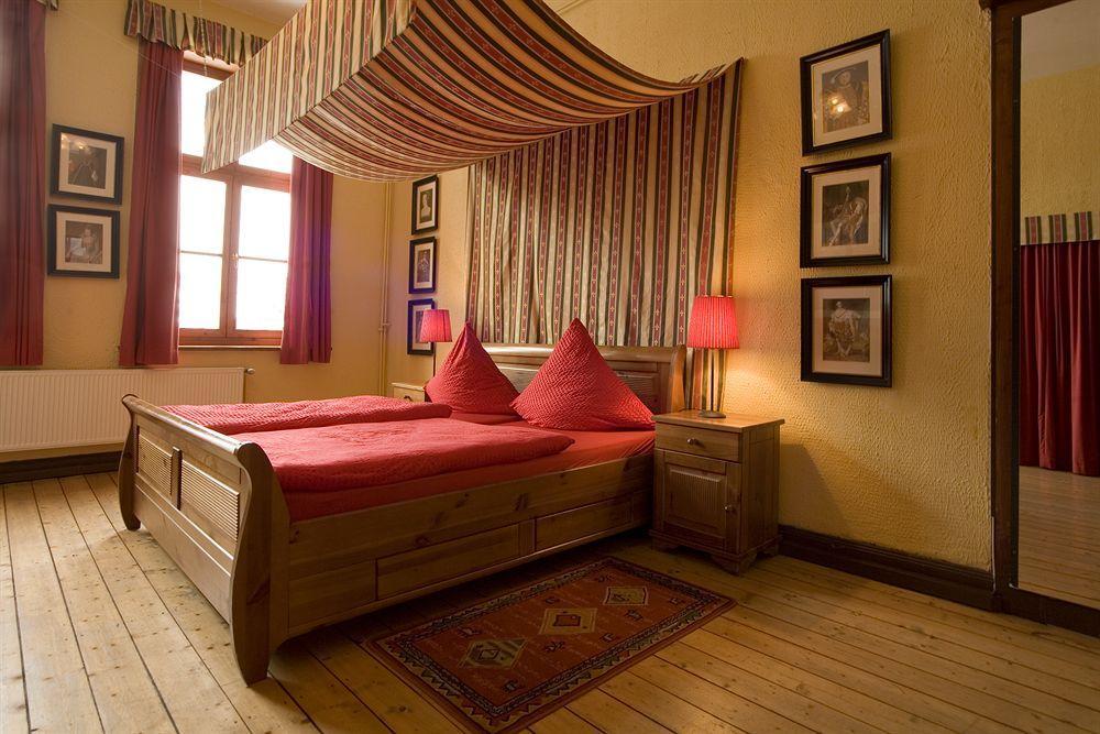 Avalon Bed & Breakfast Themen/- Nichtraucherhotel Hannover Bagian luar foto