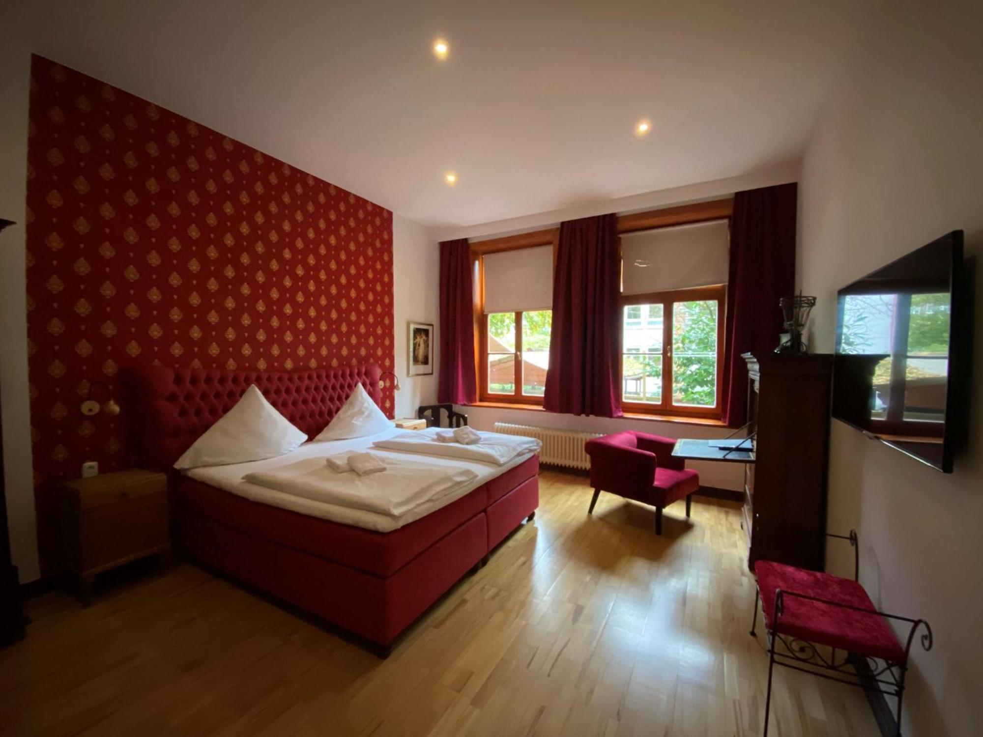 Avalon Bed & Breakfast Themen/- Nichtraucherhotel Hannover Bagian luar foto