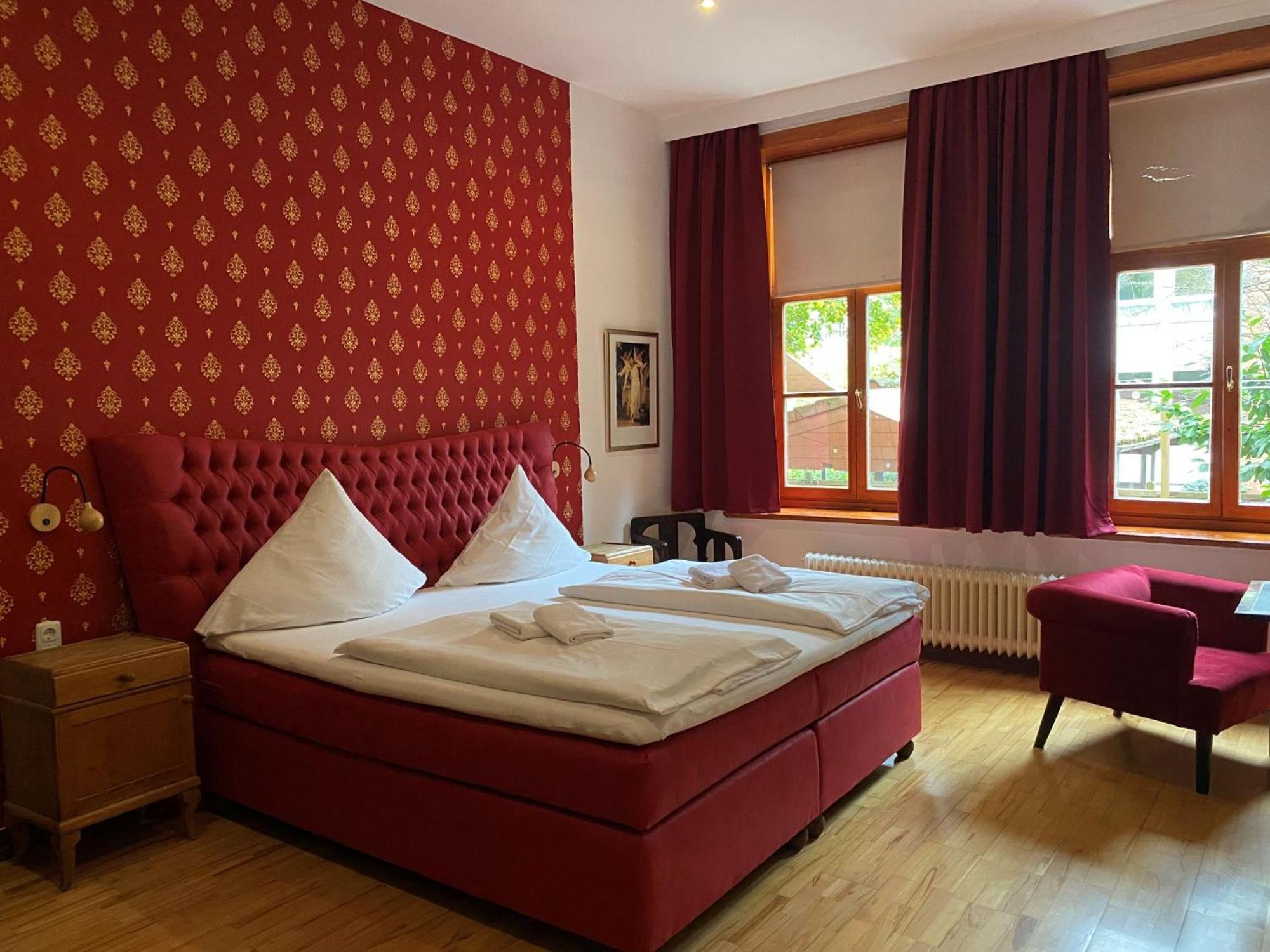 Avalon Bed & Breakfast Themen/- Nichtraucherhotel Hannover Bagian luar foto