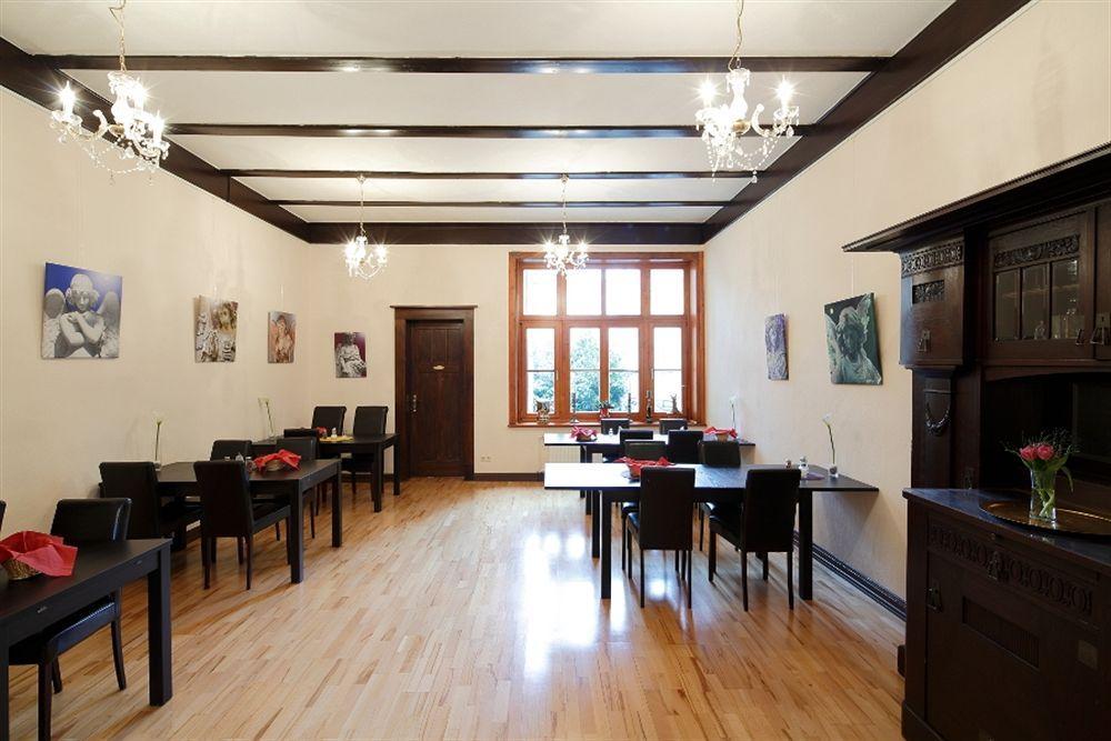 Avalon Bed & Breakfast Themen/- Nichtraucherhotel Hannover Bagian luar foto