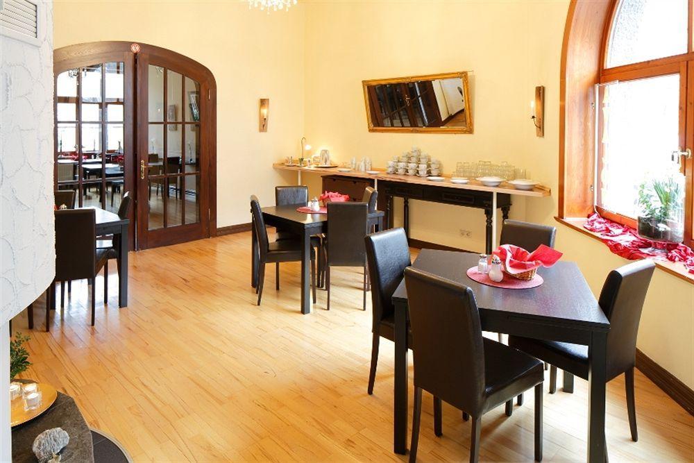 Avalon Bed & Breakfast Themen/- Nichtraucherhotel Hannover Bagian luar foto
