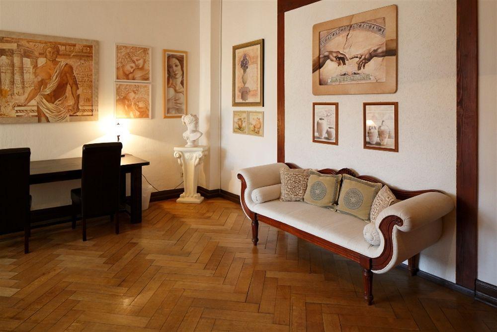 Avalon Bed & Breakfast Themen/- Nichtraucherhotel Hannover Bagian luar foto