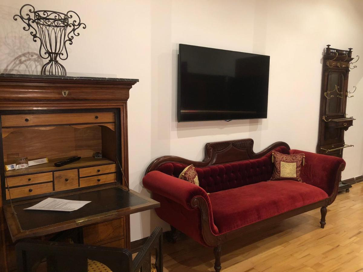 Avalon Bed & Breakfast Themen/- Nichtraucherhotel Hannover Bagian luar foto